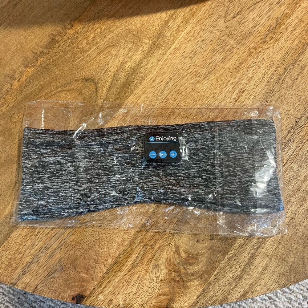 Headband with built in headphones